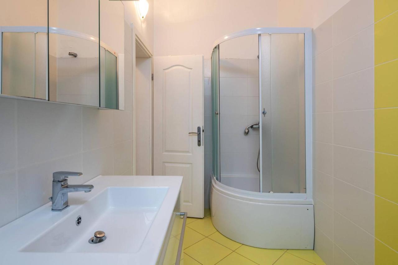 Apartmani Jana Porec Bagian luar foto