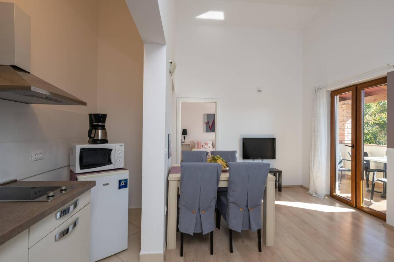 Apartmani Jana Porec Bagian luar foto