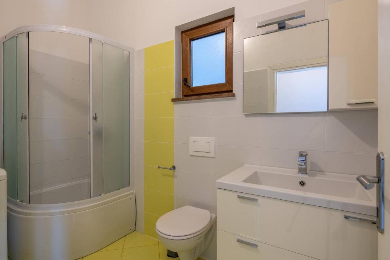 Apartmani Jana Porec Bagian luar foto